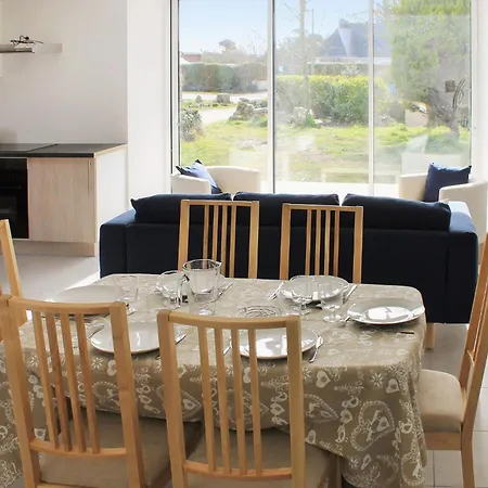 Beautiful In With Kitchenette
